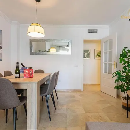 Apartamento El Arenal Estepona